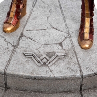 WETA socha Justice League (Zack Snyder) Trinity Series - Wonder Woman, měřítko 1:6 - 37 cm (10)